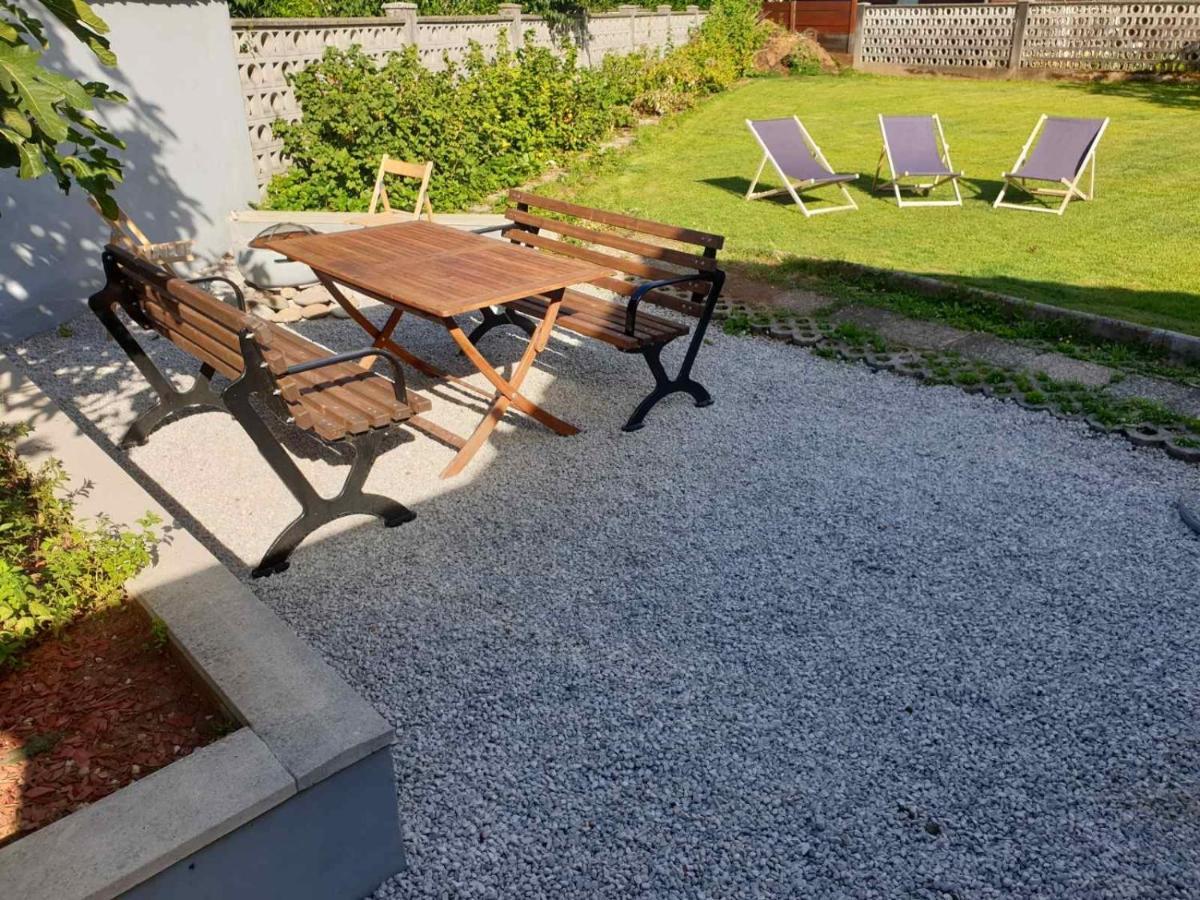 Huge Bbq Garden 2, Spacious Flat, Ac, Free Parking 2 Ljubljana Bagian luar foto